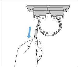 DM-A型 結線済コンセント 電源コードは抜け止めパーツでしっかりと固定してあるため安心してお使いいただけます。